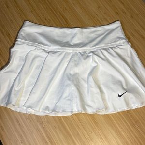 Nike white tennis skort